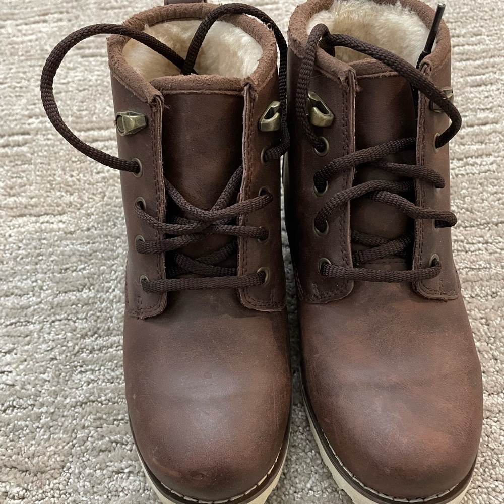 Kids Uggs boots